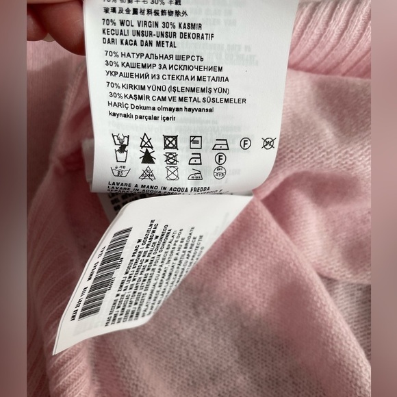 Miu Miu WOOL AND CASHMERE CARDIGAN WITH APPLIQUÉS IN ALABASTER PINK NWT - Picture 7 of 7